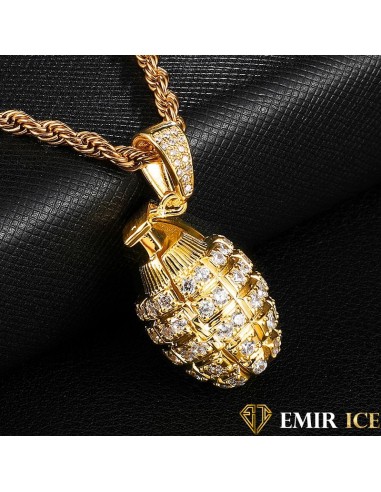 COLLIER PENDENTIF GRENADE chez Cornerstreet bien 