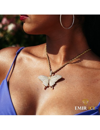 COLLIER PENDENTIF PAPILLON "ICONIC BUTTERFLY" de pas cher