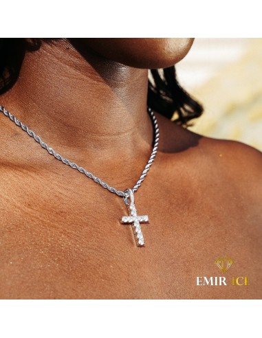 COLLIER CROIX DIAMANT FEMME OR BLANC Comparez plus de prix