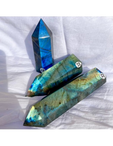 Pointe en Labradorite (pierre de protection) l'évolution des habitudes 